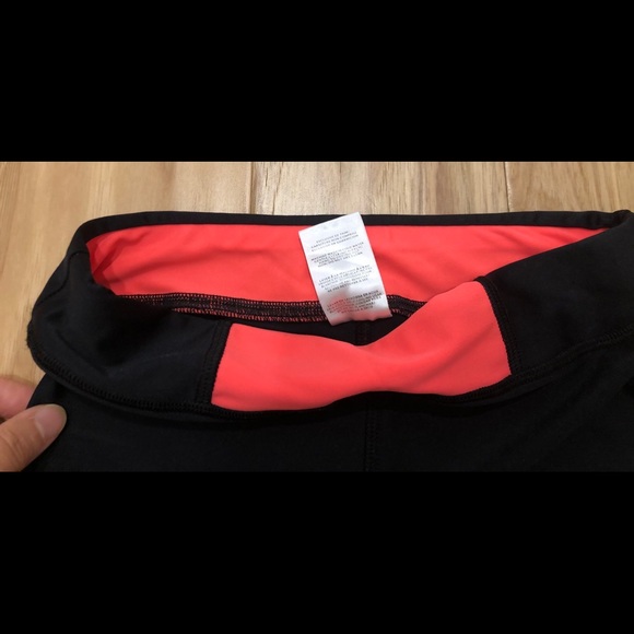 Body Glove Yoga Pants - Picture 6 of 7